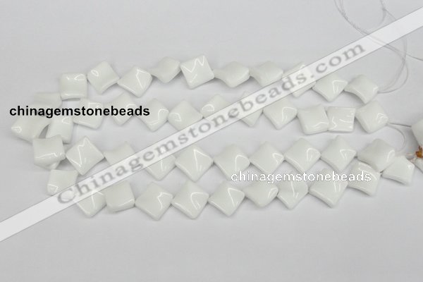 CTW57 15.5 inches 15*15mm twisted diamond white agate beads