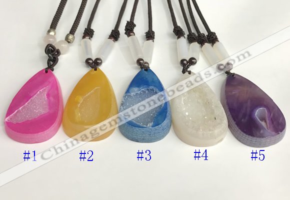 NGP5650 Agate flat teardrop pendant with nylon cord necklace